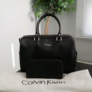 Calvin Klein saffino leather purse and wallet